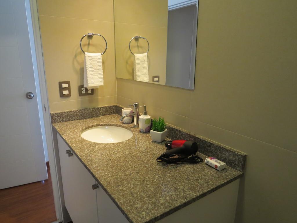 Spacious Apartment in Miraflores Lima Cameră foto